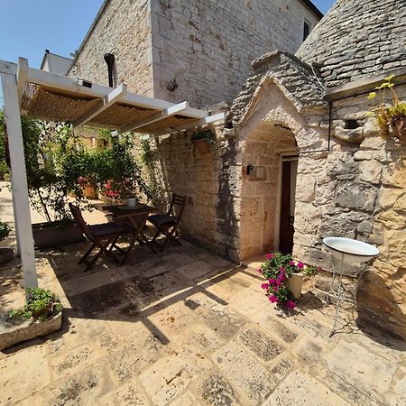 Il Trullo Di Nonna Lella Guest House Castellana Grotte Bagian luar foto