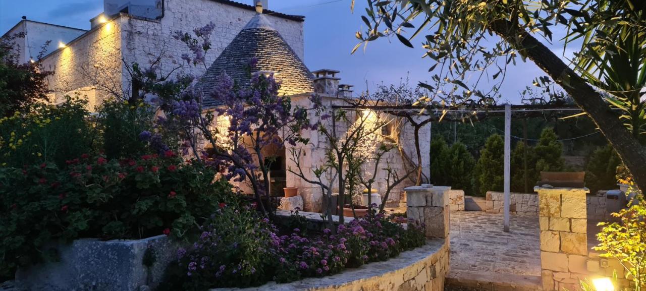 Il Trullo Di Nonna Lella Guest House Castellana Grotte Bagian luar foto