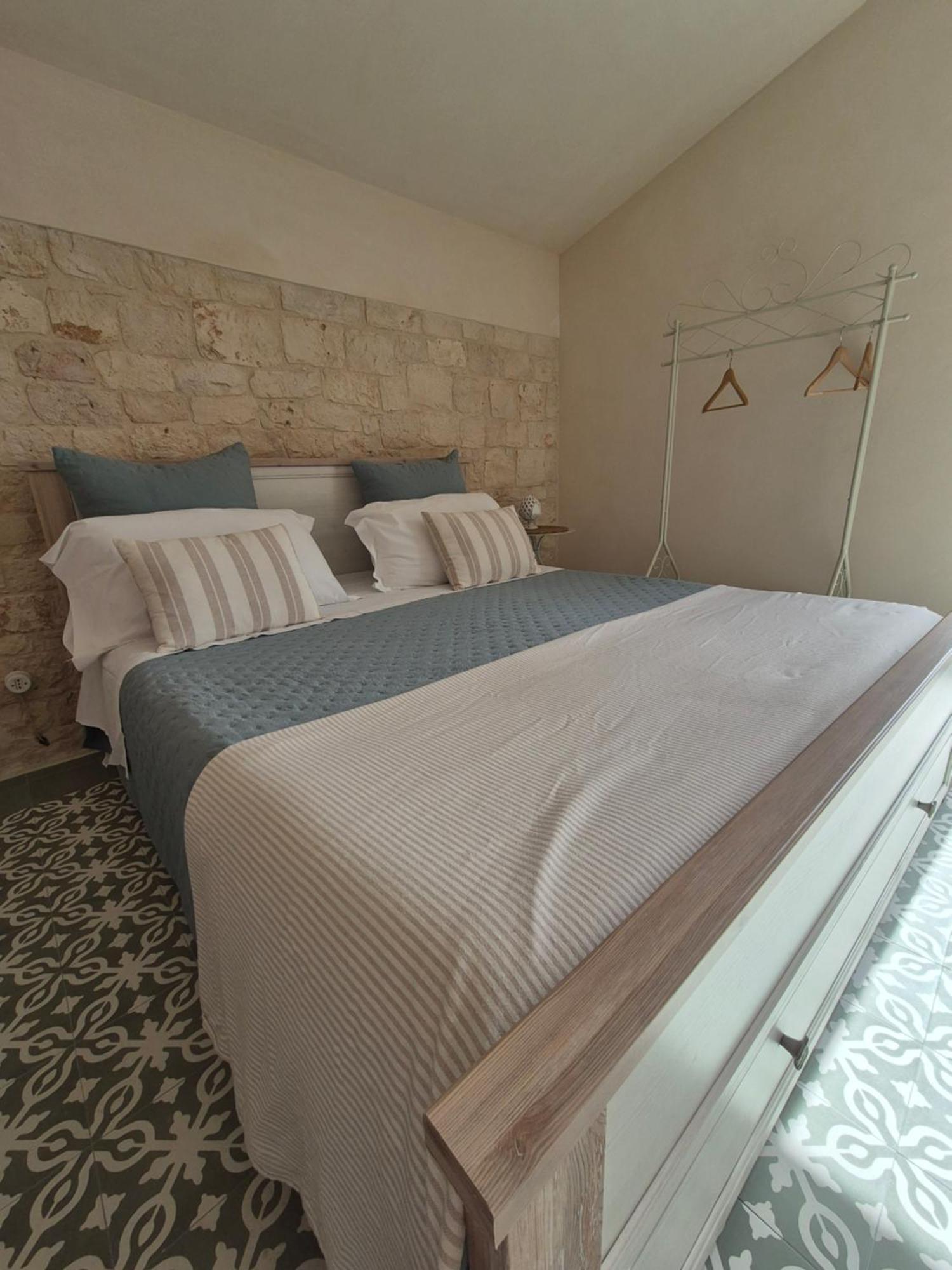 Il Trullo Di Nonna Lella Guest House Castellana Grotte Bagian luar foto