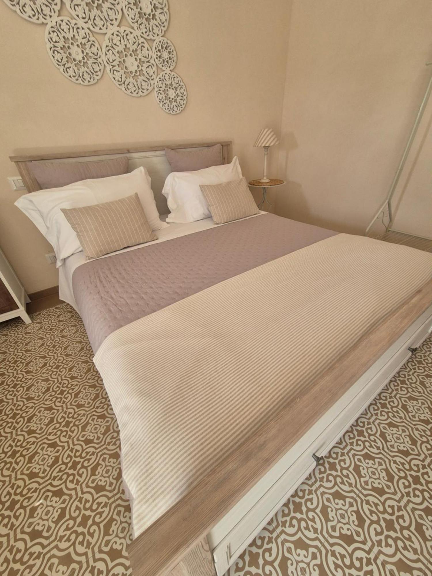 Il Trullo Di Nonna Lella Guest House Castellana Grotte Bagian luar foto