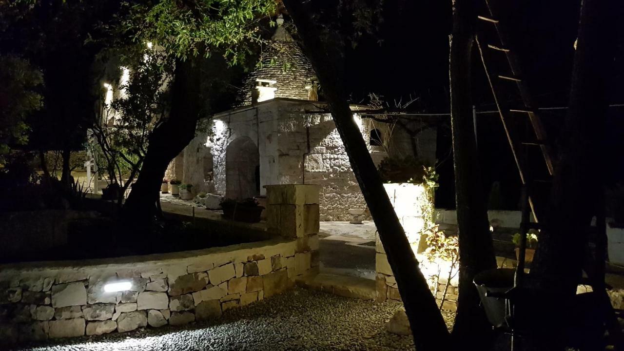 Il Trullo Di Nonna Lella Guest House Castellana Grotte Bagian luar foto